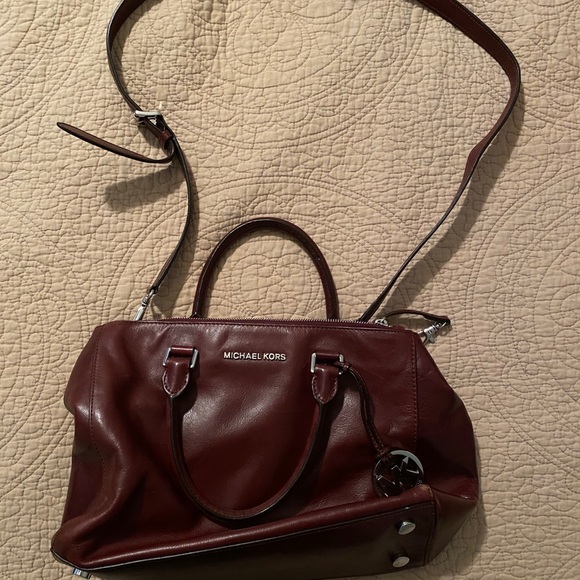 Michael kors handbag - Picture 1 of 5